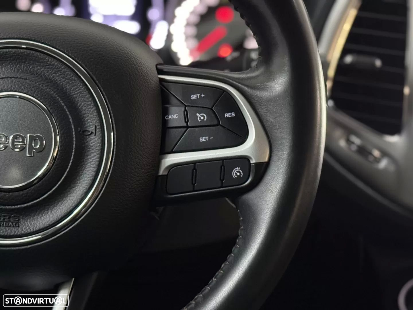 Jeep Compass 1.6 M-Jet Longitude Plus - 34