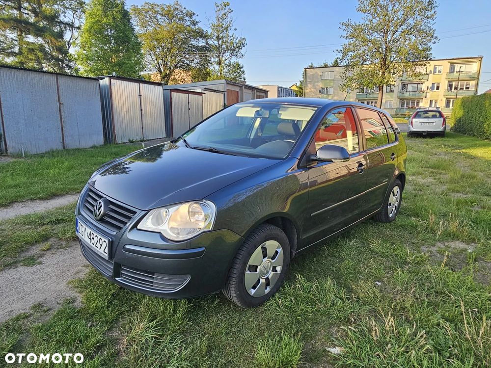 Volkswagen Polo - 1