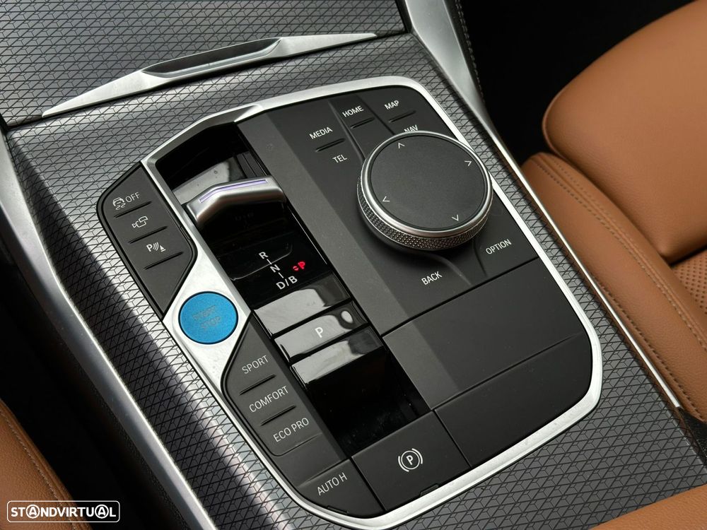 BMW i4 eDrive40 Pack Desportivo M Pro - 23