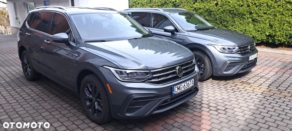 Volkswagen Tiguan - 1
