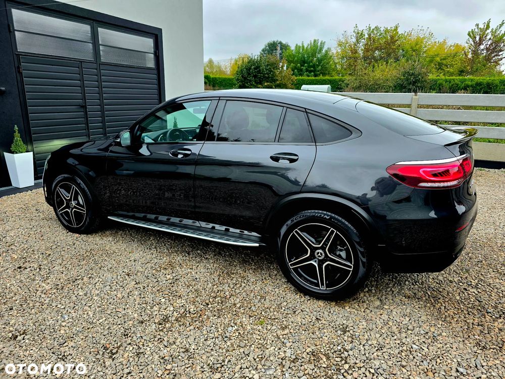 Mercedes-Benz GLC - 33