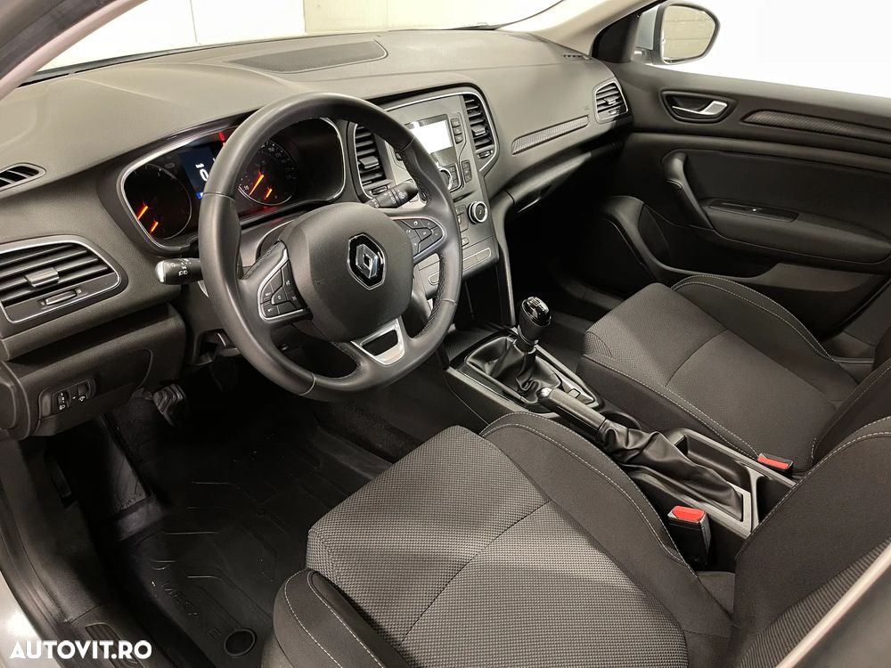 Renault Megane Blue dCi 116 Life - 5
