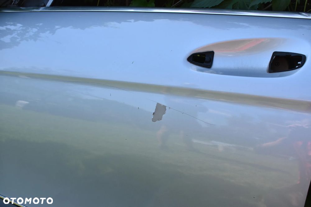 MERCEDES W204 DRZWI LEWE PRZEDNIE PRZÓD 988 - 3