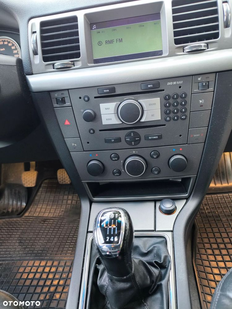Opel Vectra 1.9 CDTI Sport - 14