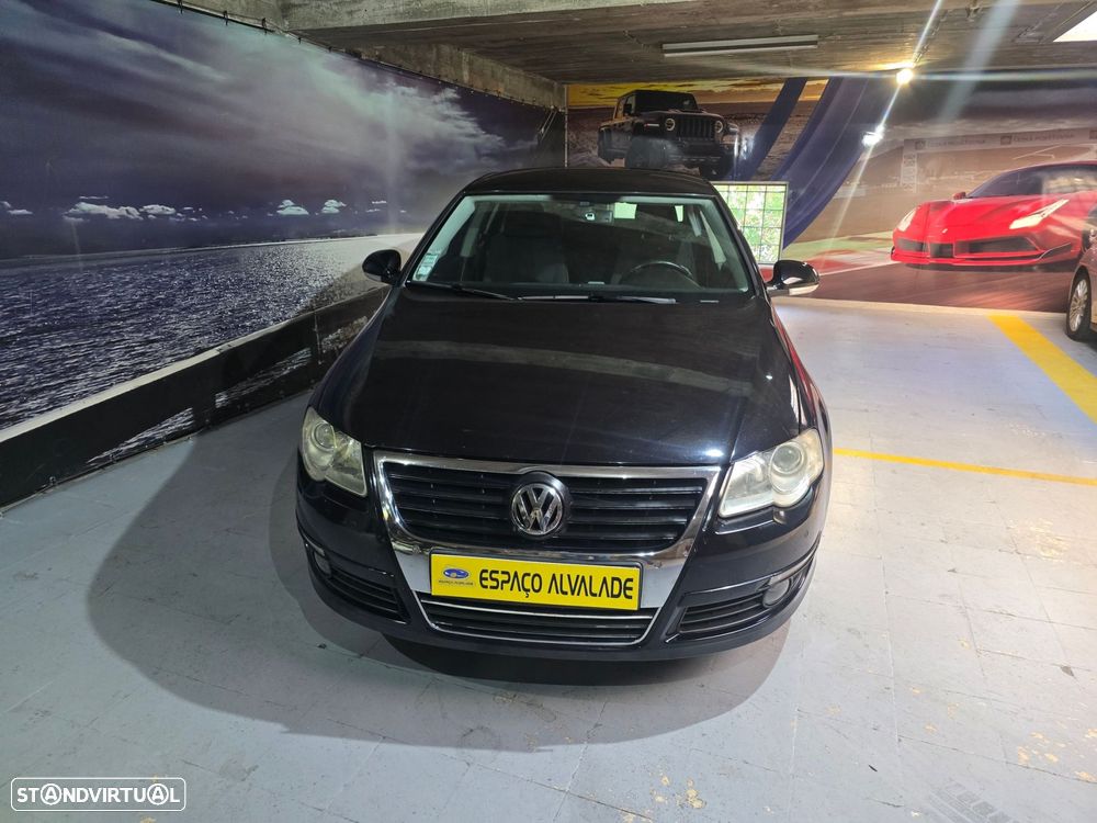 VW Passat 2.0 TDI Confortline - 2