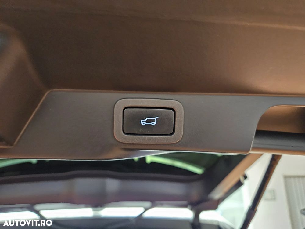 Land Rover Range Rover Sport 2.0 L Si4 HSE - 17