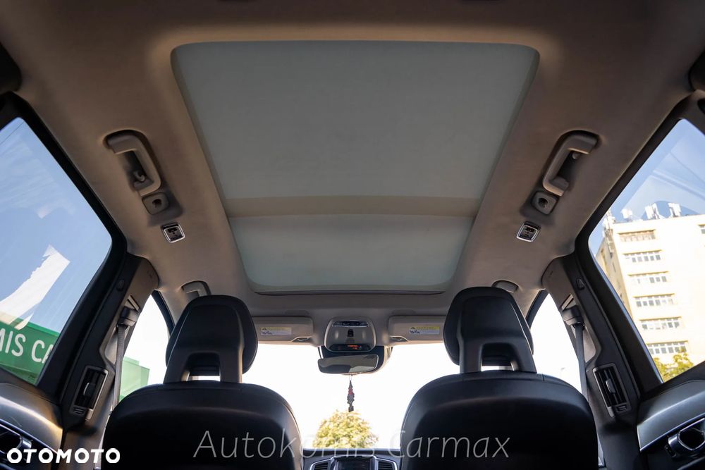 Volvo XC 90 T5 AWD Momentum - 35