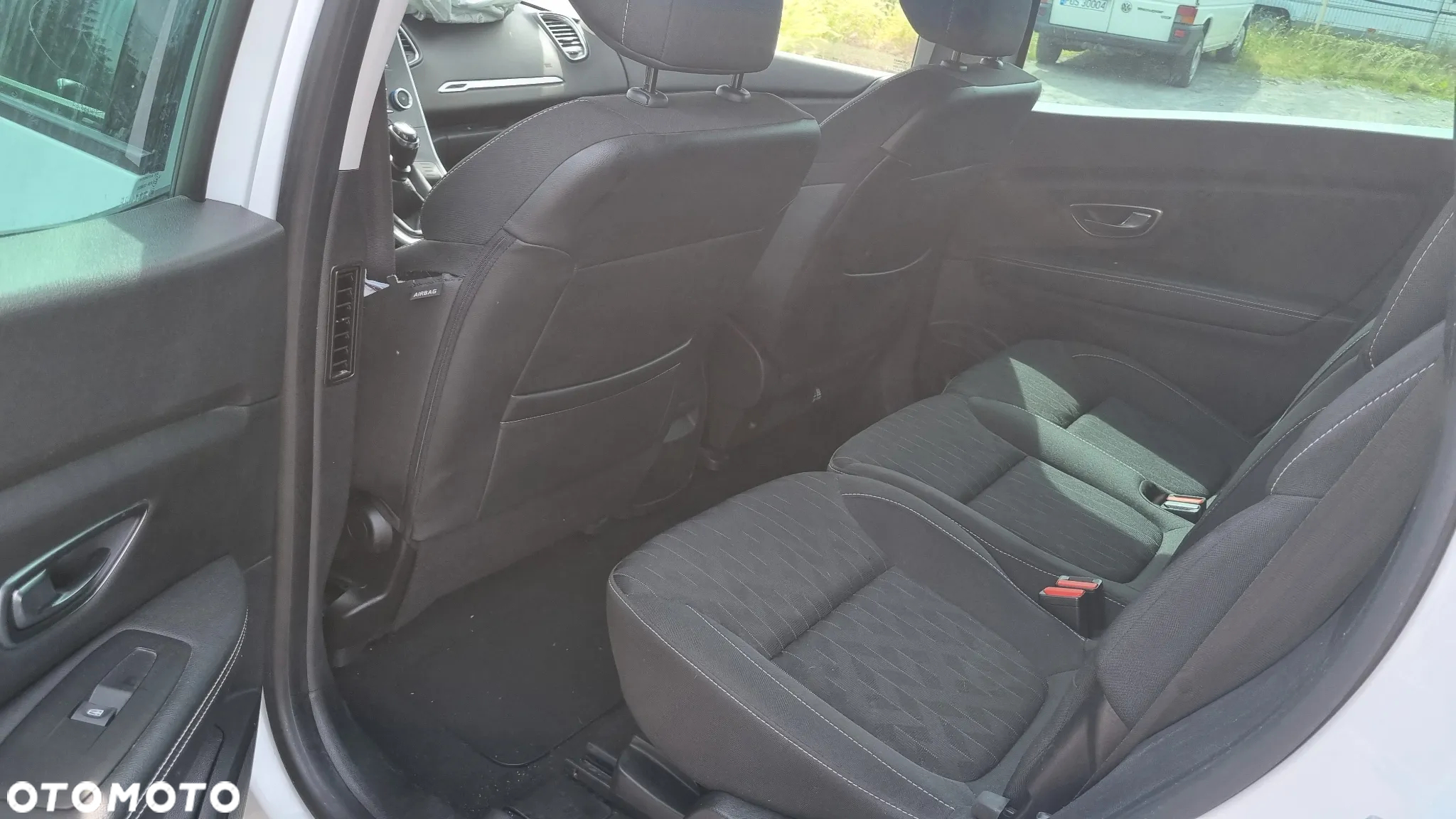 Renault Grand Scenic Gr 1.7 Blue dCi Zen - 25