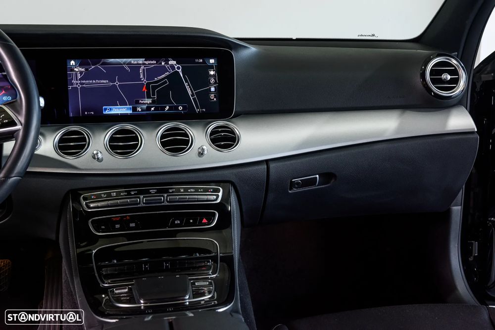 Mercedes-Benz E 300 - 11