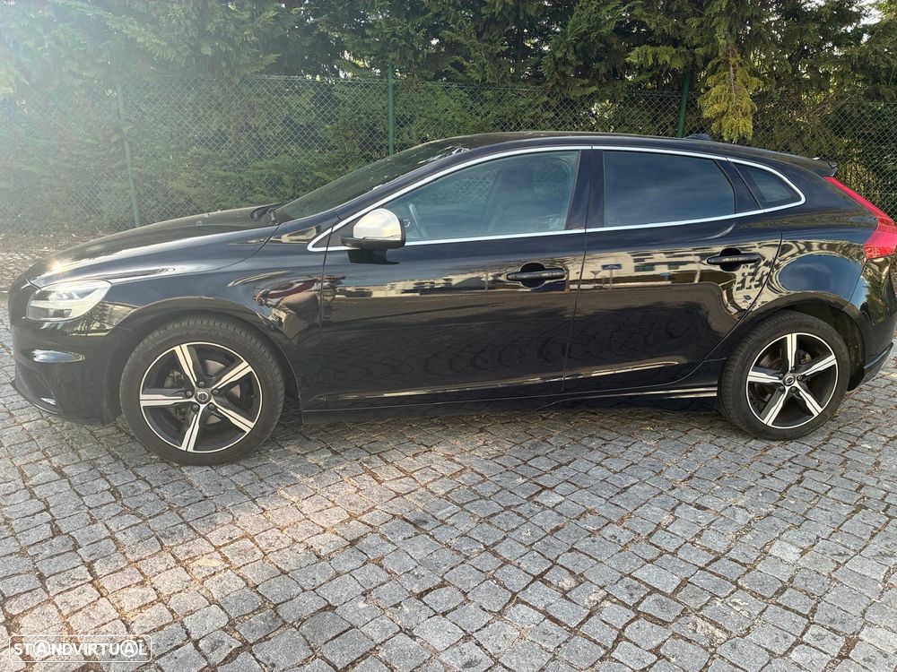 Volvo V40 2.0 D2 R-Design - 38