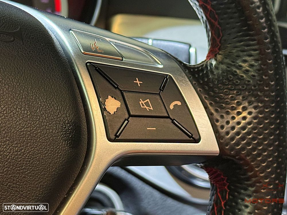 Mercedes-Benz GLA 220 CDI 4Matic 7G-DCT AMG Line - 26