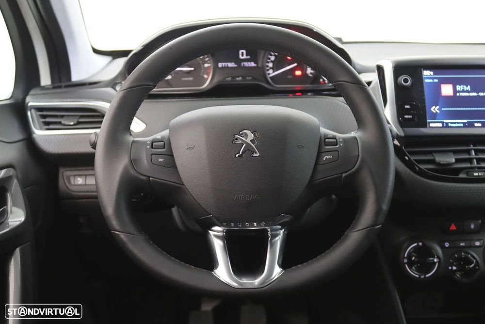 Peugeot 2008 1.2 PureTech Style - 9