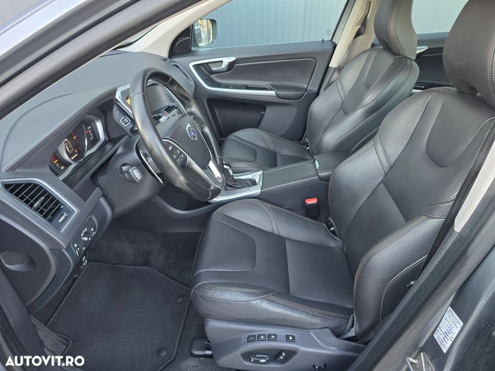 Volvo XC 60 - 18