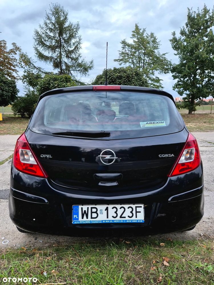 Opel Corsa 1.4 16V Enjoy - 9