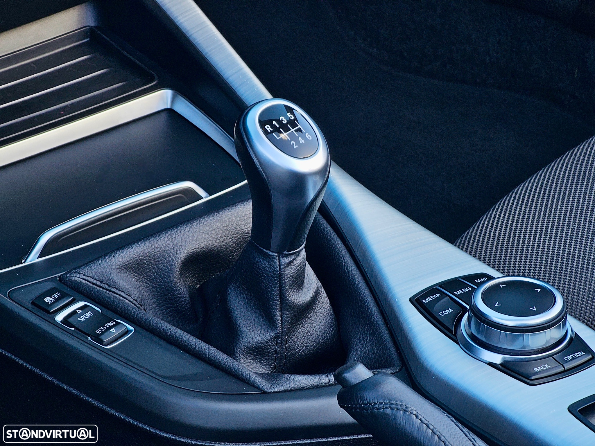 BMW 218 i Cabrio Luxury Line - 11