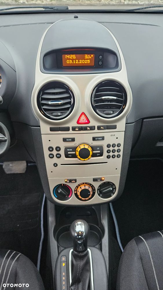 Opel Corsa 1.4 16V Automatik Sport - 10