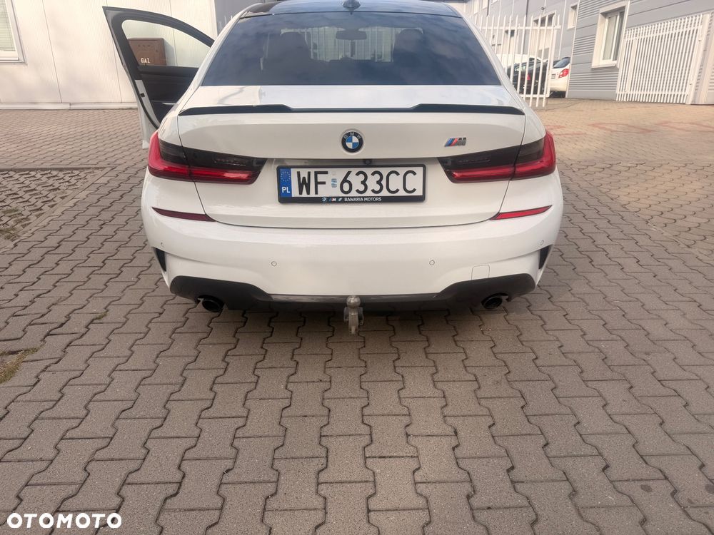 BMW Seria 3 318d M Sport - 14