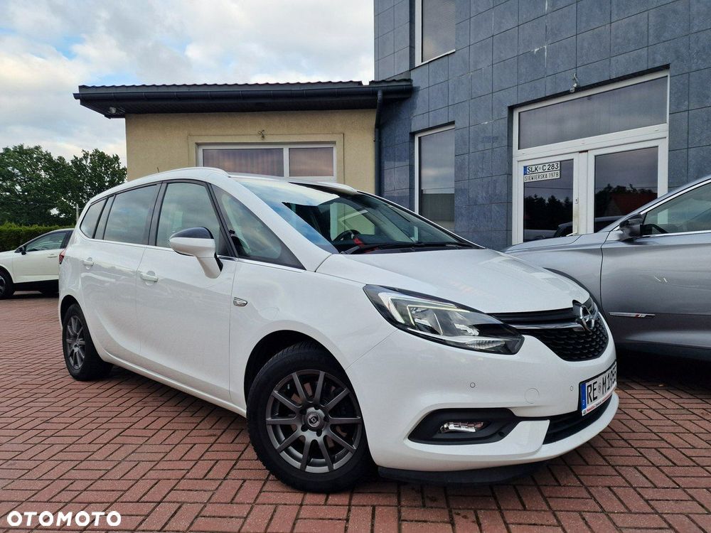 Opel Zafira 1.4 Turbo (ecoFLEX) Start/Stop ON - 11