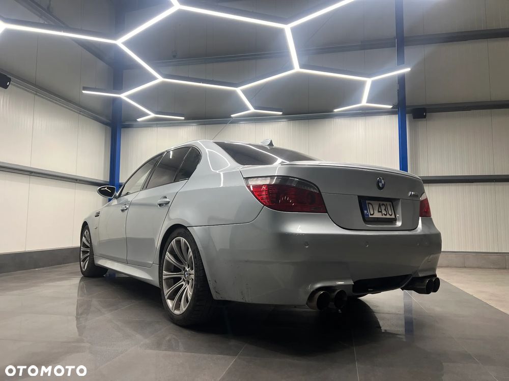 BMW M5 - 18