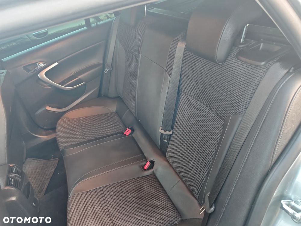 Opel Insignia 2.0 CDTI 4x4 ecoFLEX - 22