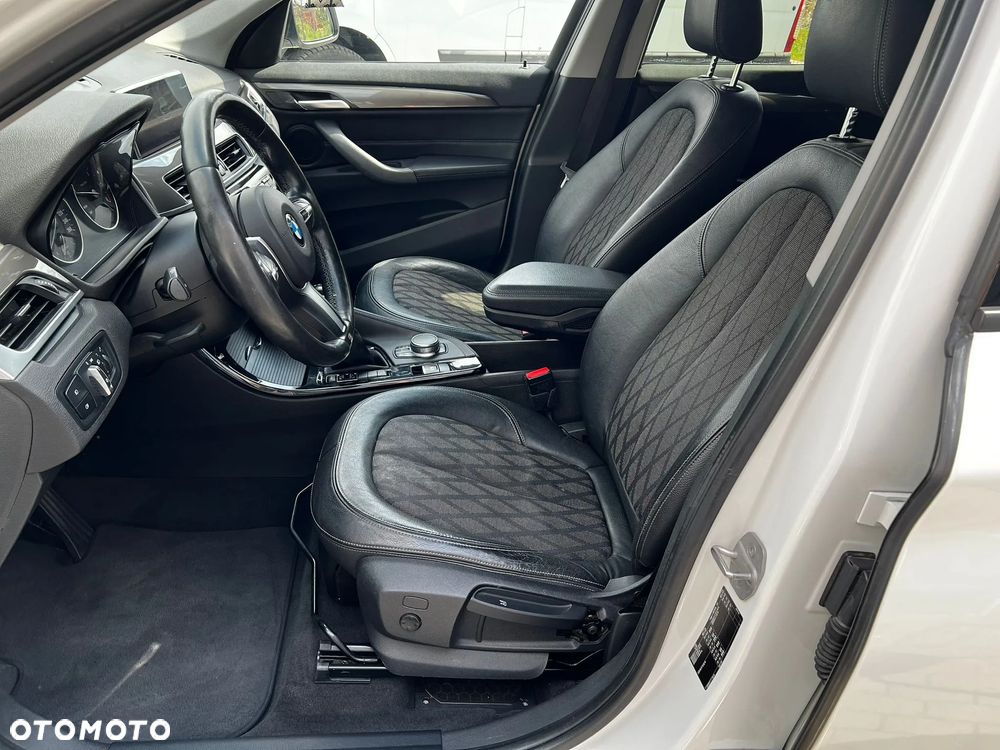 BMW X1 sDrive18d xLine sport - 11