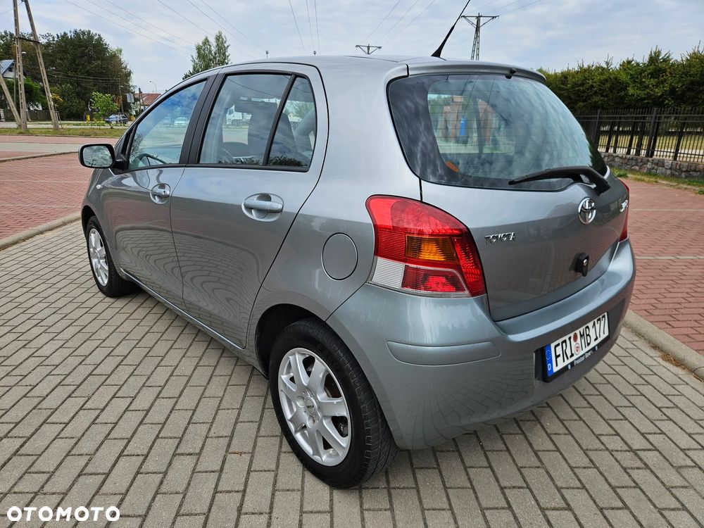 Toyota Yaris 1.0 VVT-i Life - 6
