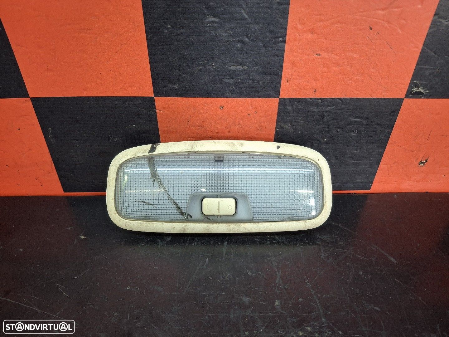 Luz Interior (Plafonier) Ford Tourneo Courier B460 Kombi - 1
