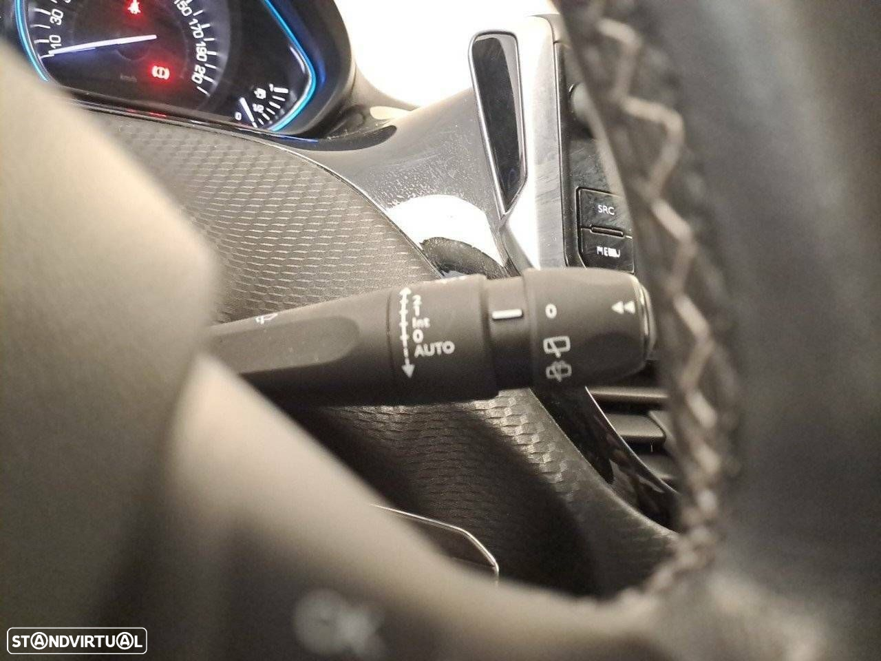 Peugeot 2008 1.2 PureTech Allure - 14
