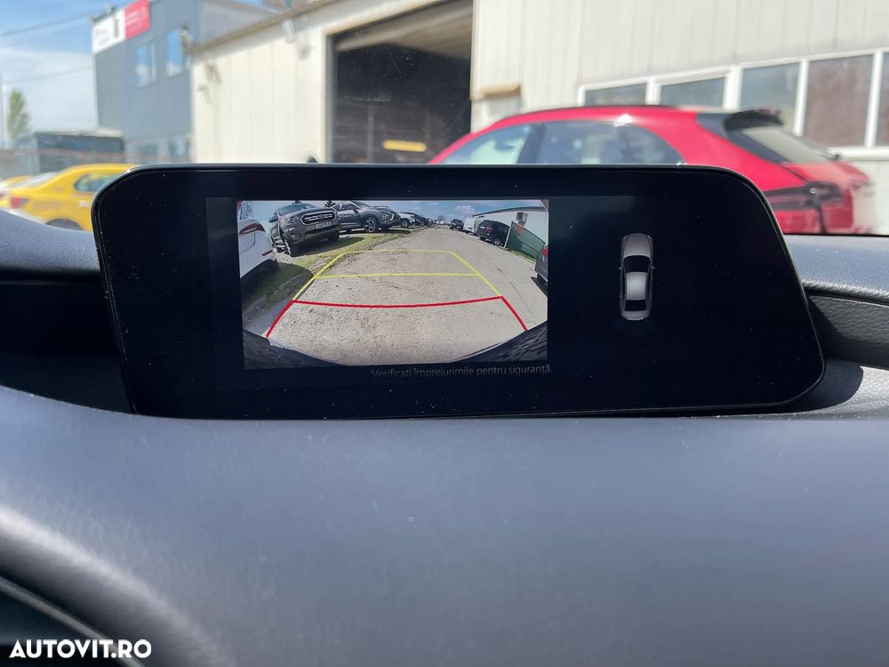 Mazda 3 e-Skyactiv G122 AT MHEV Plus - 13