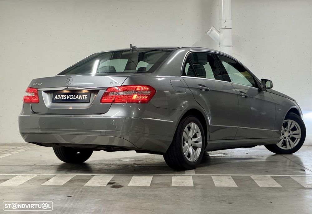 Mercedes-Benz E 250 BlueTEC Avantgarde Auto - 7