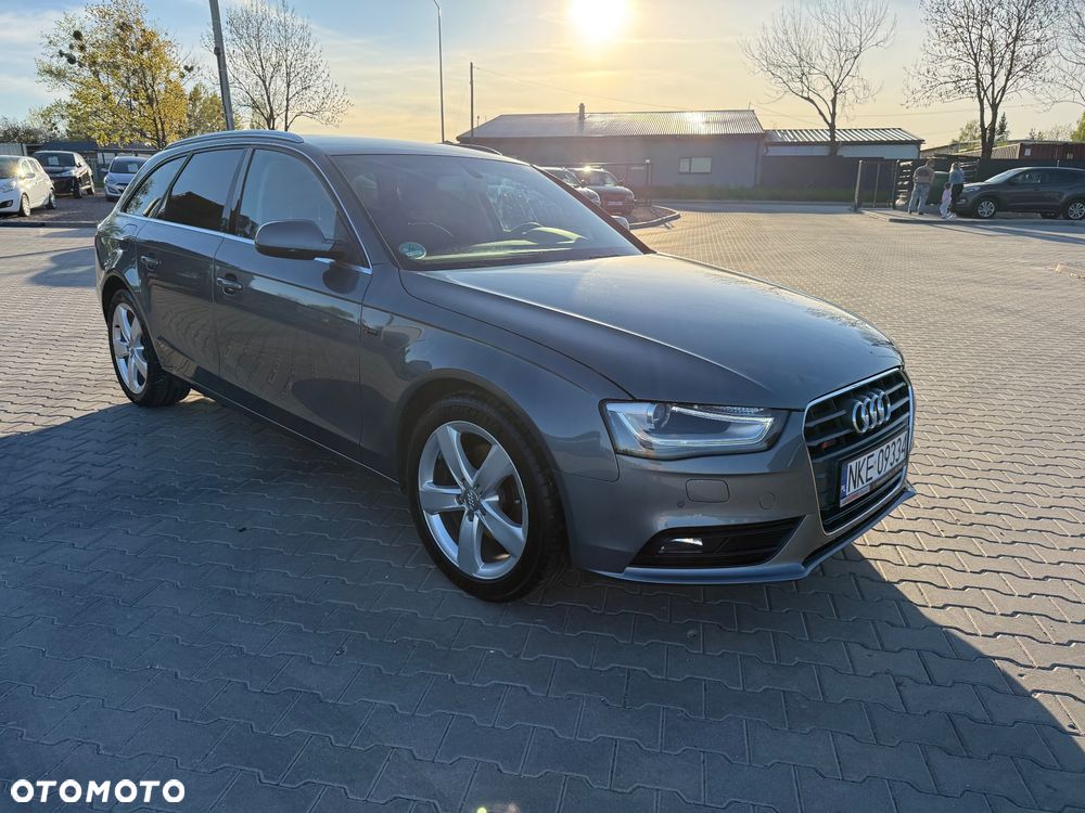 Audi A4 Avant 2.0 TDI DPF clean diesel S line Sportpaket - 17