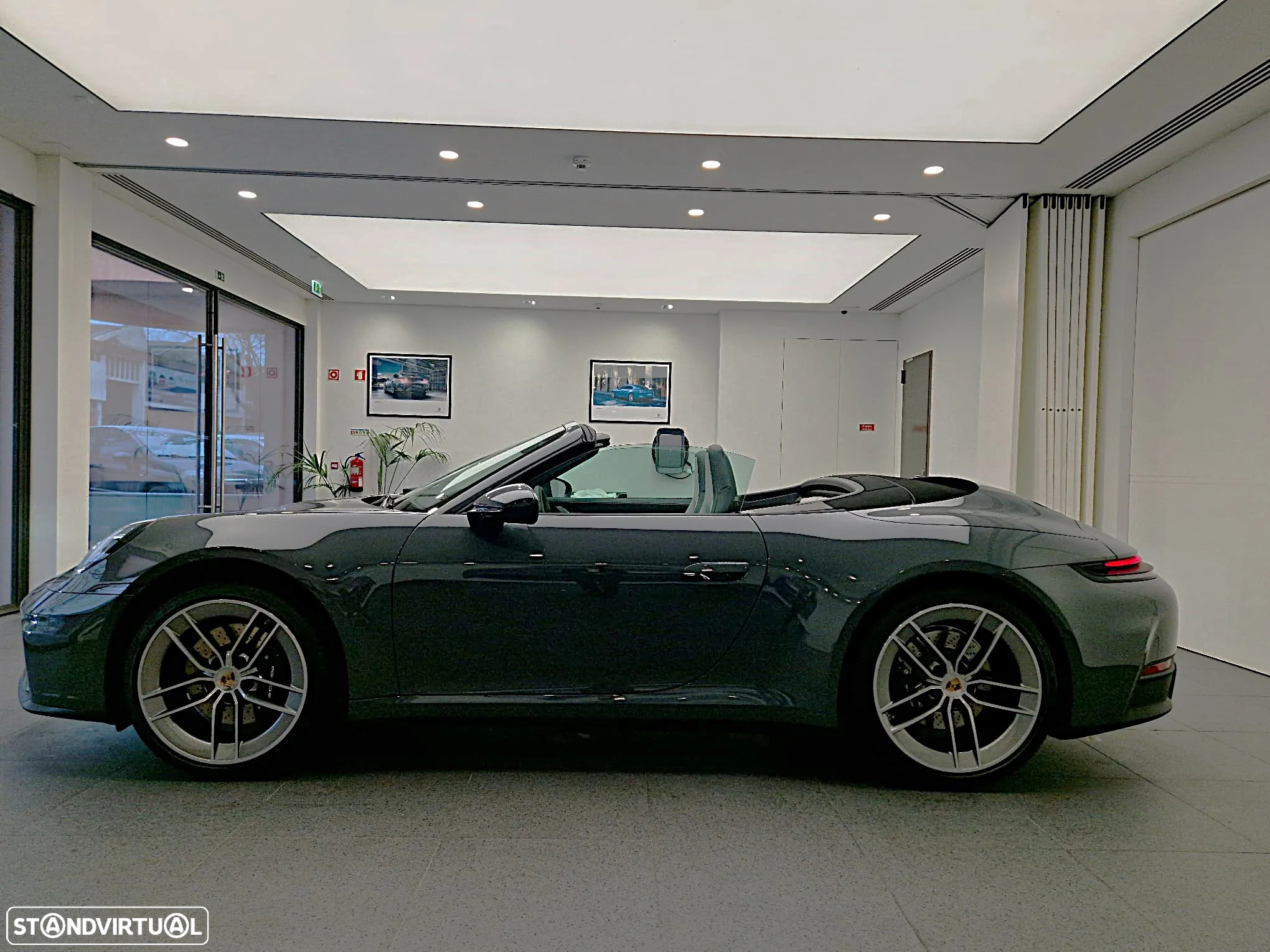 Porsche 911 (992) Carrera - 19