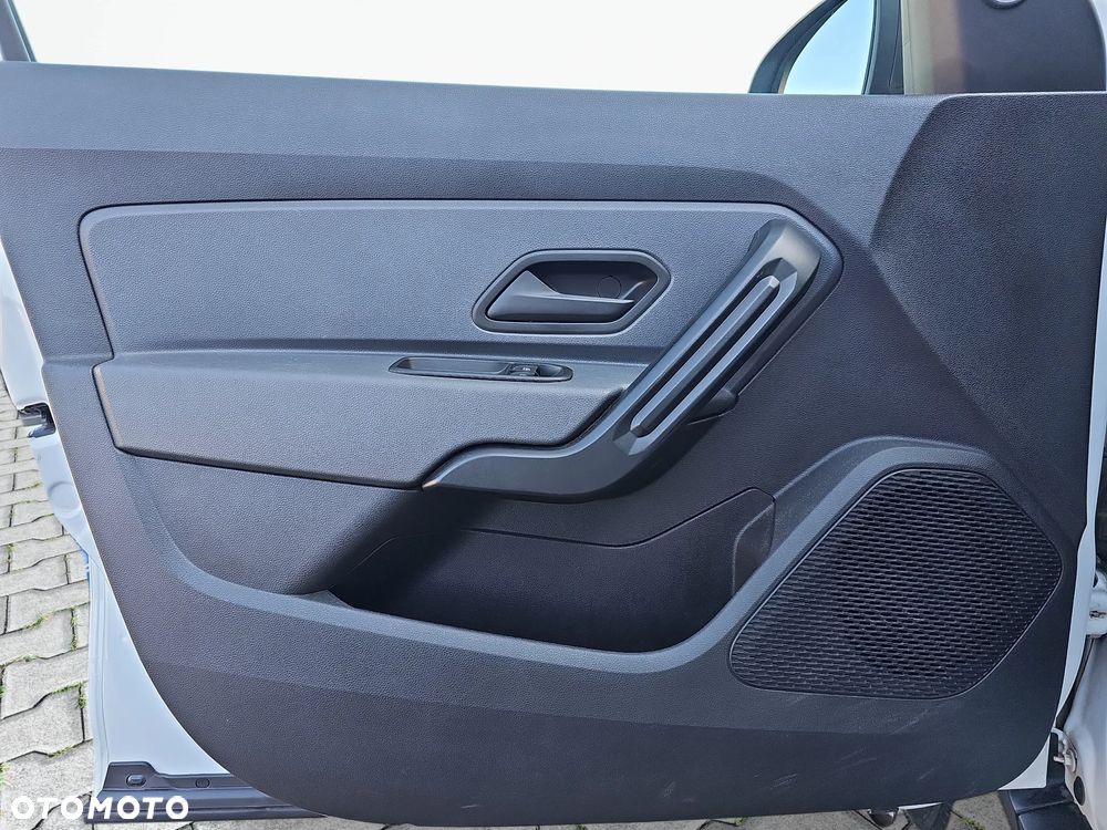 Dacia Duster 1.3 TCe FAP Essential - 14