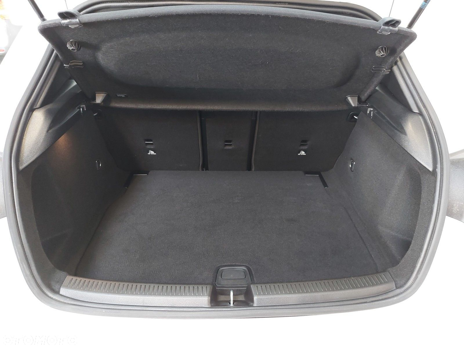 Mercedes-Benz Klasa A 200 Progressive 7G-DCT - 27