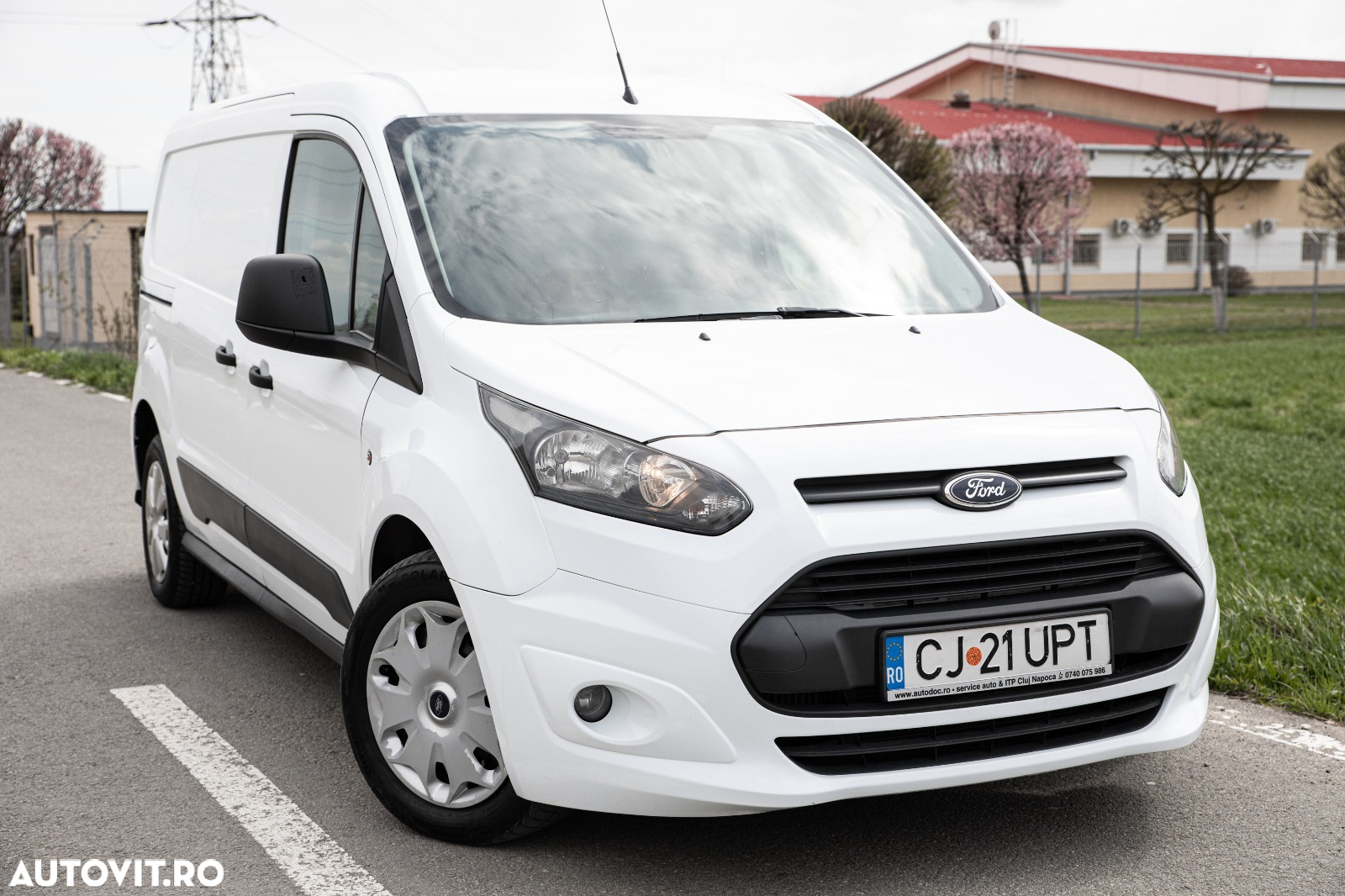 Ford Tourneo conect - 2