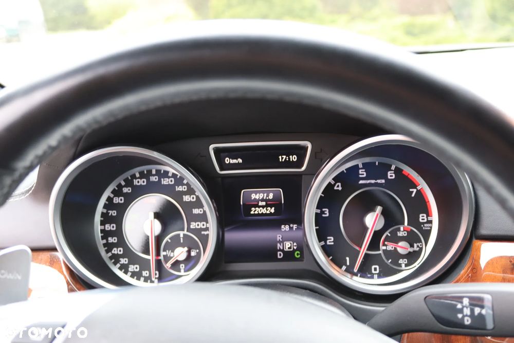Mercedes-Benz GL - 13