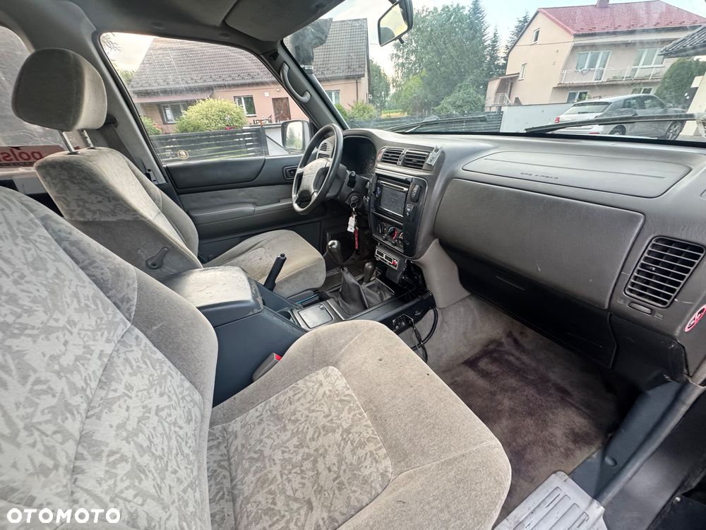 Nissan Patrol 2.8 TDI - 16