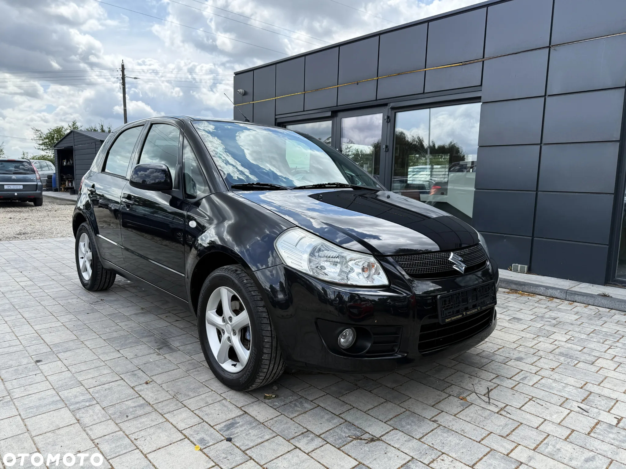 Suzuki SX4 1.6 GS / Premium - 3