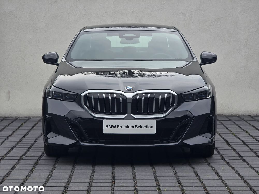 BMW Seria 5 520d xDrive mHEV M Sport - 5