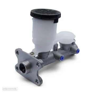 Bomba central dos travões Bedford Isuzu KBD 25 26 27 8-94222-653-2  8-94233-573-1 - 1