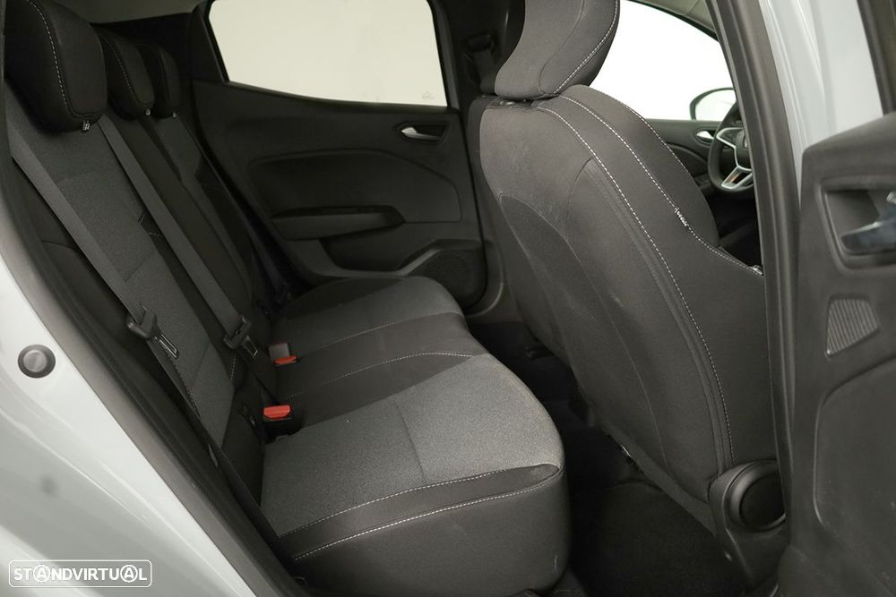 Renault Clio 1.0 TCe Evolution - 21