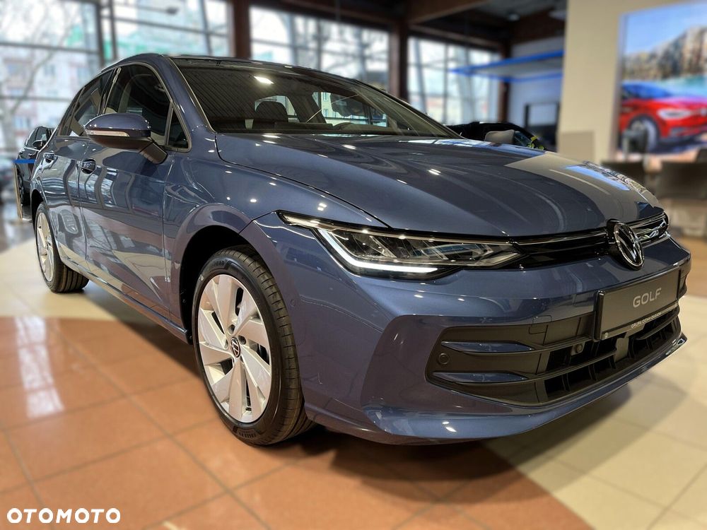 Volkswagen Golf - 34