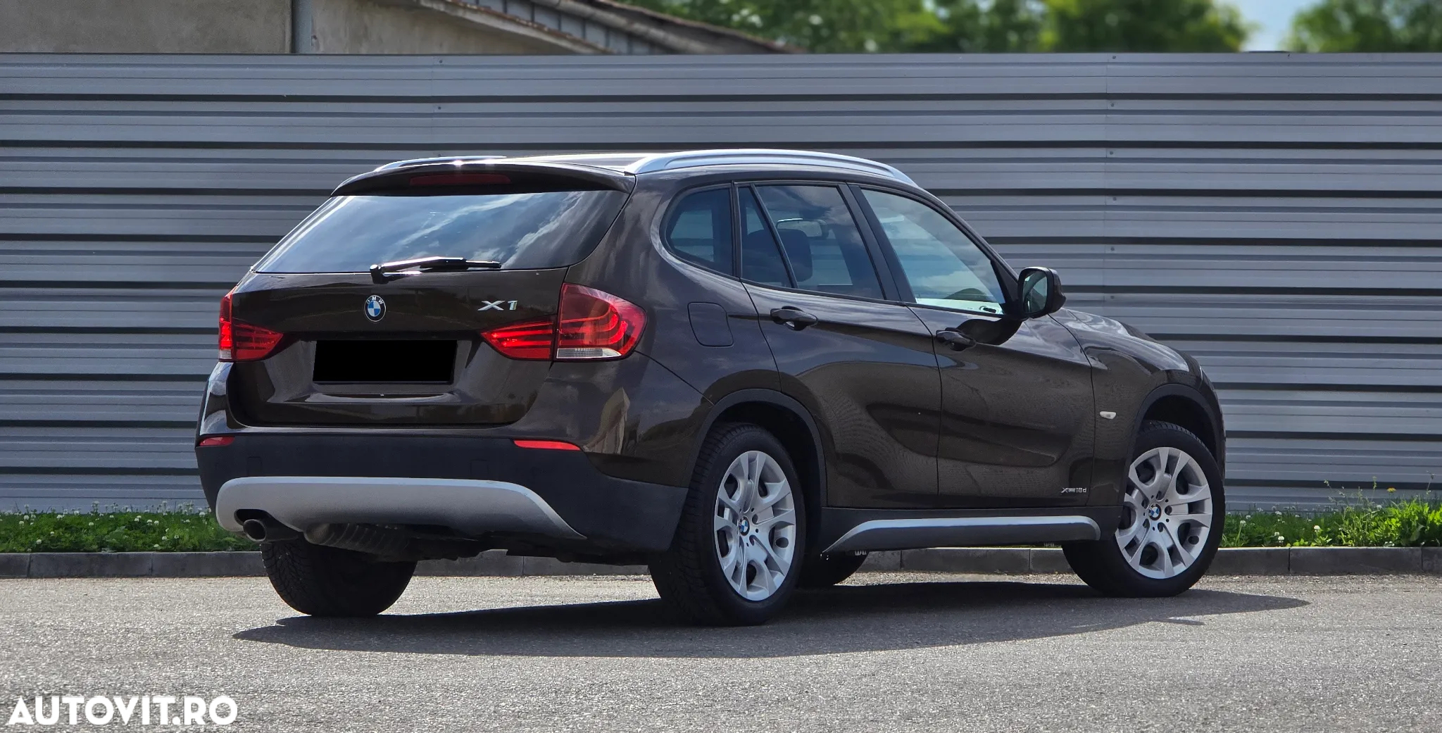 BMW X1 xDrive18d Sport Line - 4
