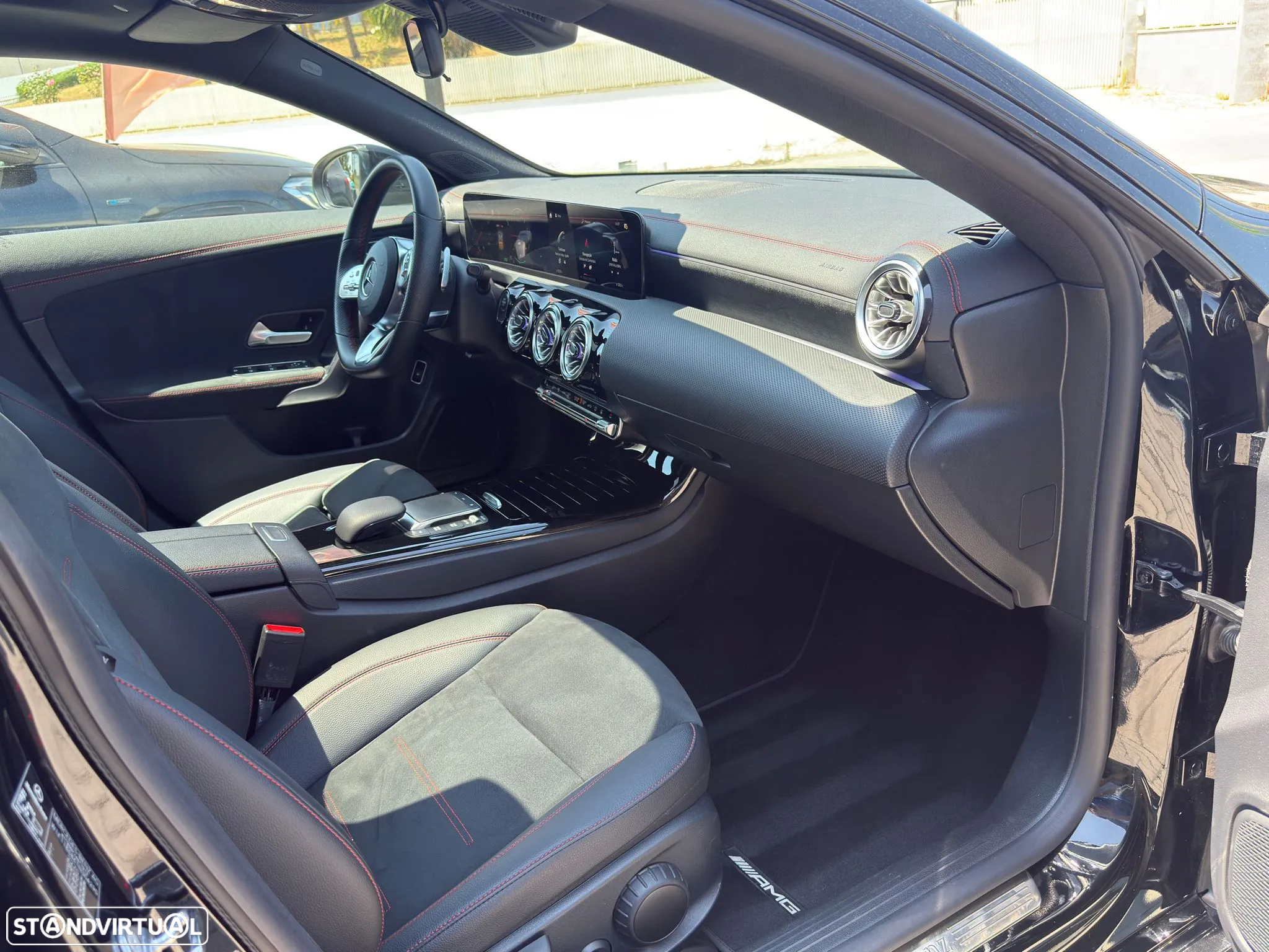 Mercedes-Benz CLA 250 e Shooting Brake AMG Line - 22