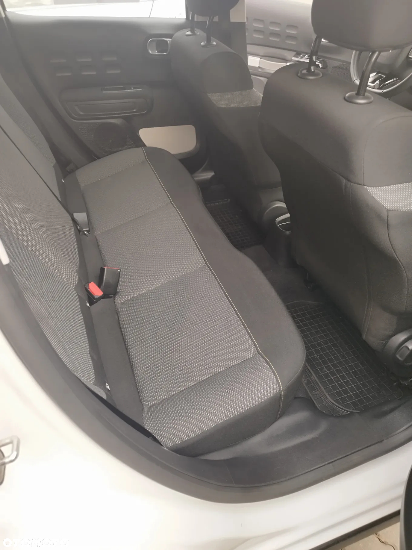 Citroën C3 1.2 PureTech Shine - 6