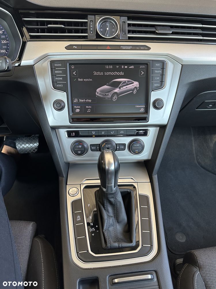 Volkswagen Passat 2.0 TDI BMT Comfortline DSG - 20