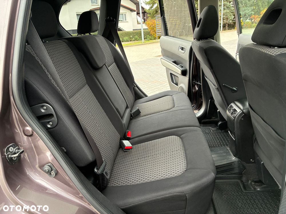 Nissan X-Trail - 14