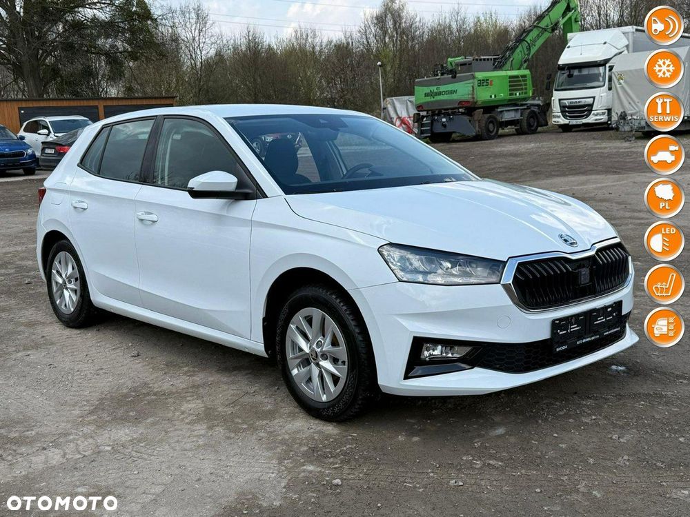 Skoda Fabia 1.0 TSI Selection - 1