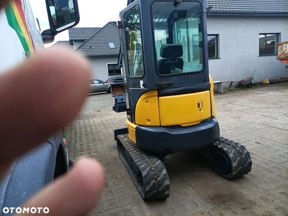 Komatsu PC 26 - 6