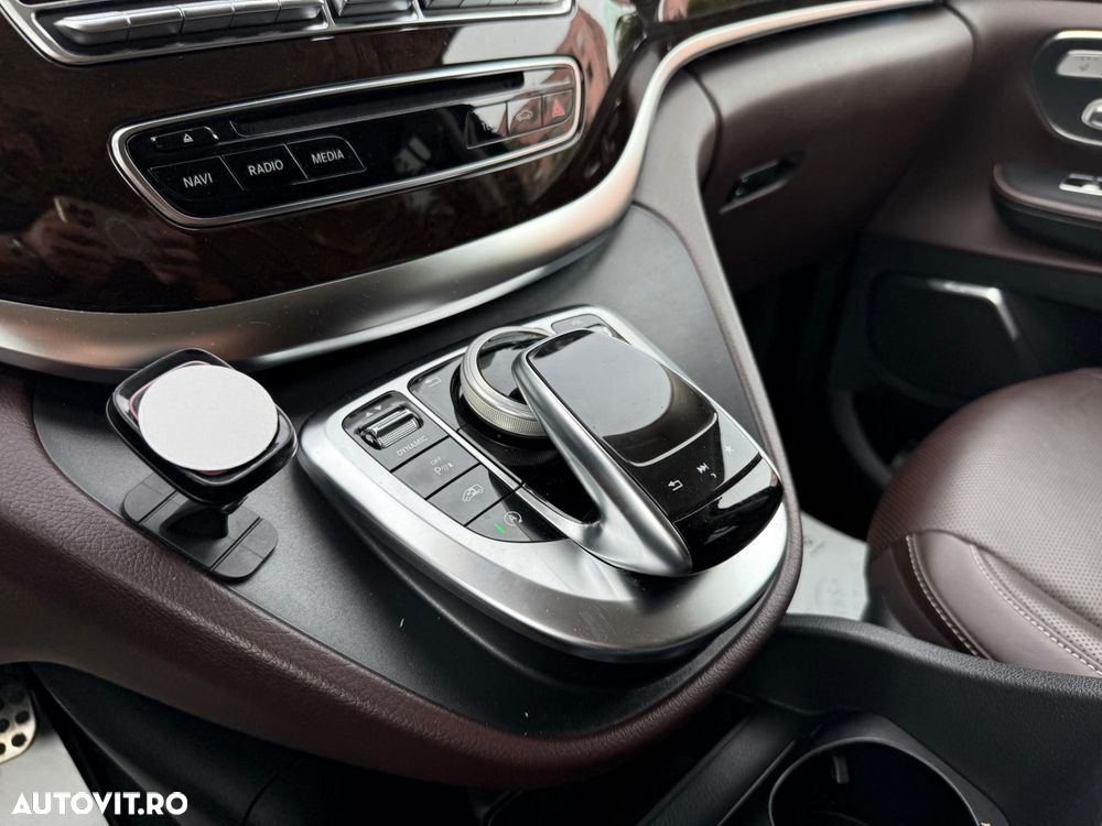 Mercedes-Benz V - 20